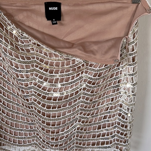 Nude sequin lined skirt - Picture 3 of 3